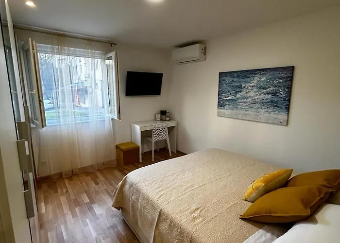 Hello Sunshine Апартаменты *