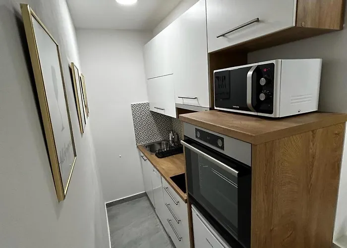 Hello Sunshine Апартаменты Задар